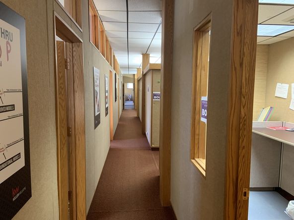 Office For Lease: 2 Railroad Sq, Great Falls, MT 59401